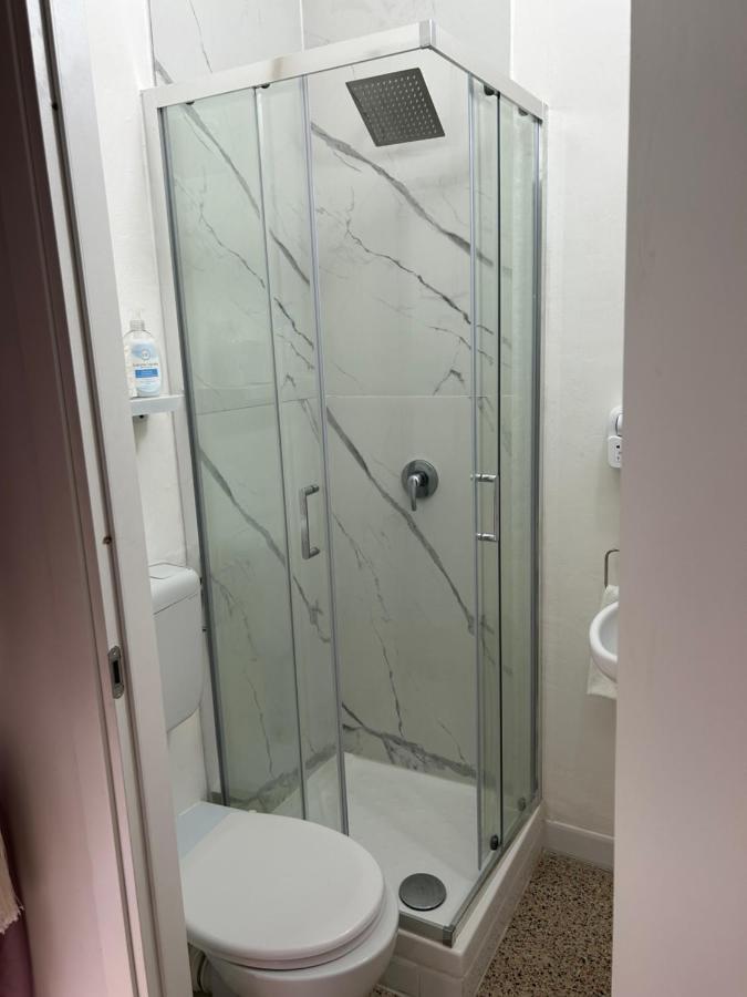 Roma Suite Idromassaggio Exterior foto